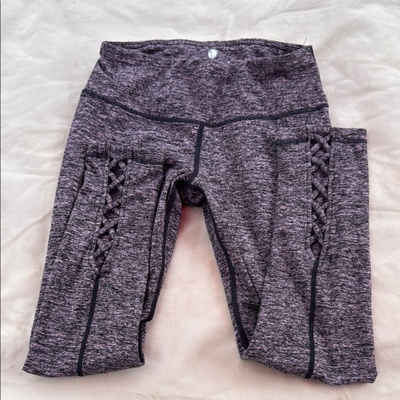 YOGA.  Snug Pink Leggings with Stretchy Fabric and Elastic Waistband - Picture 3 of 5